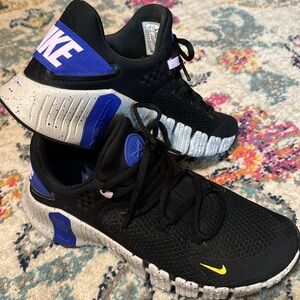 Nike Free Metcon 4 sneakers.  Like new.